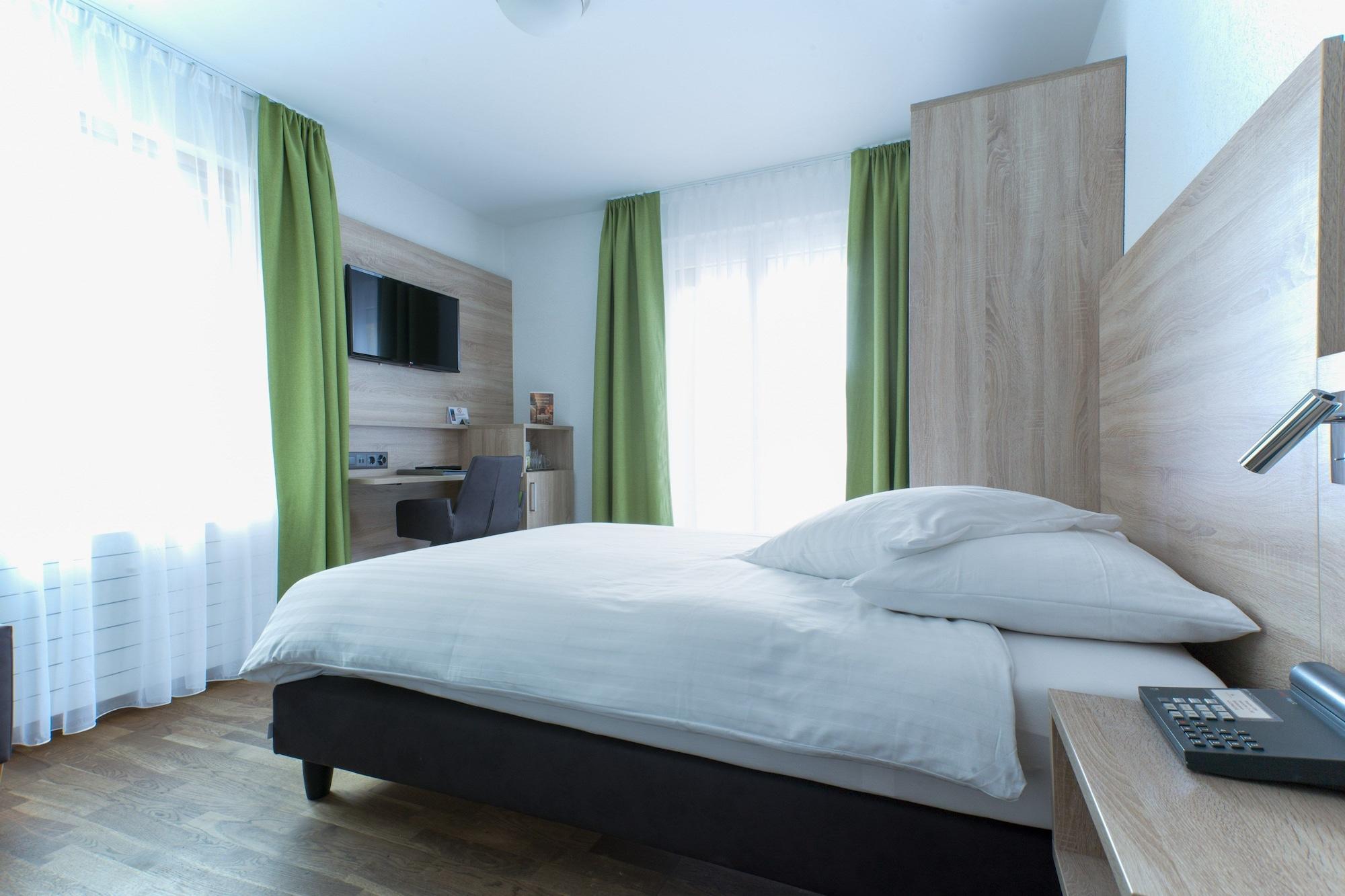 Hotel Bristol 3*