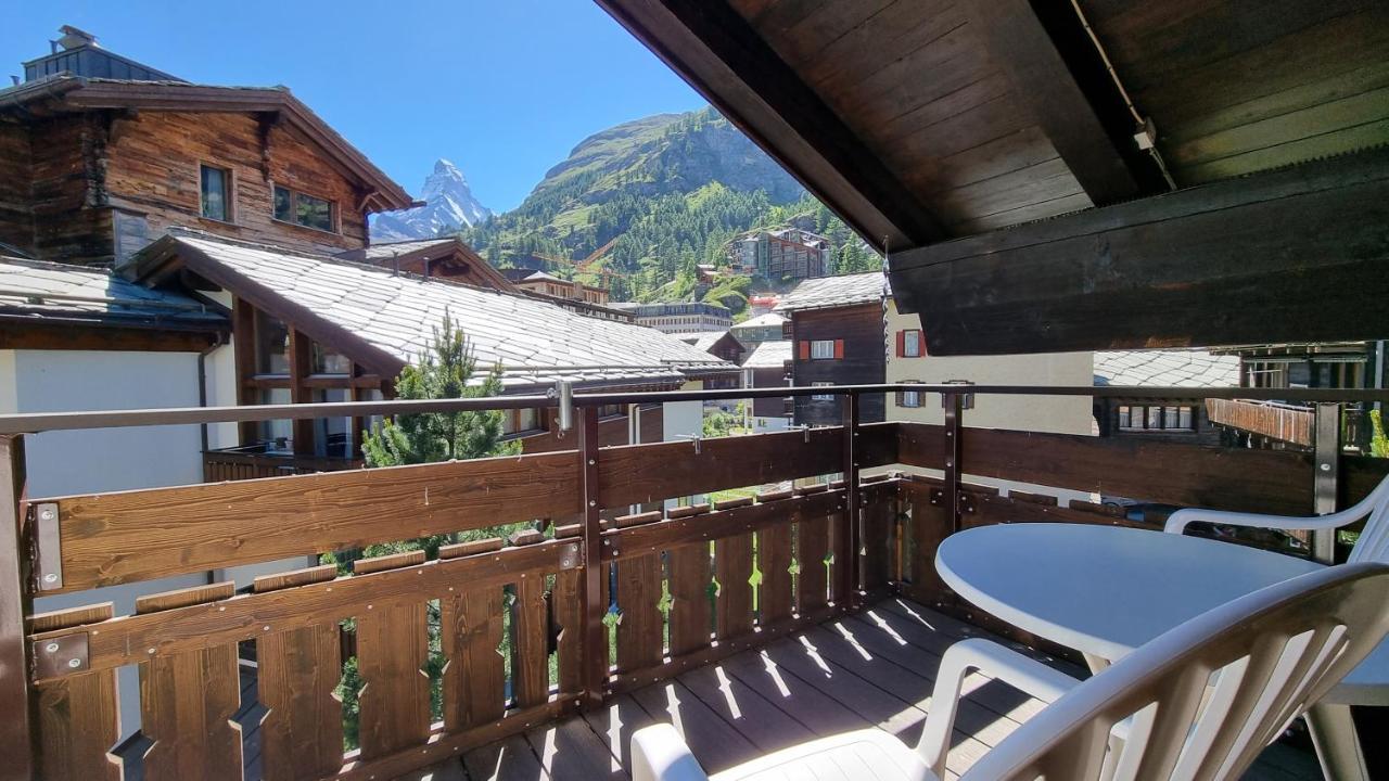 Dent Blanche Apartment