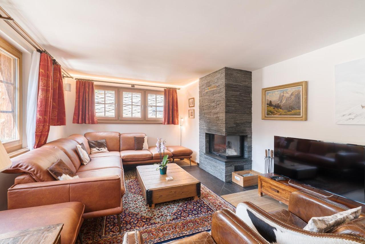Ulysse Apartment *
