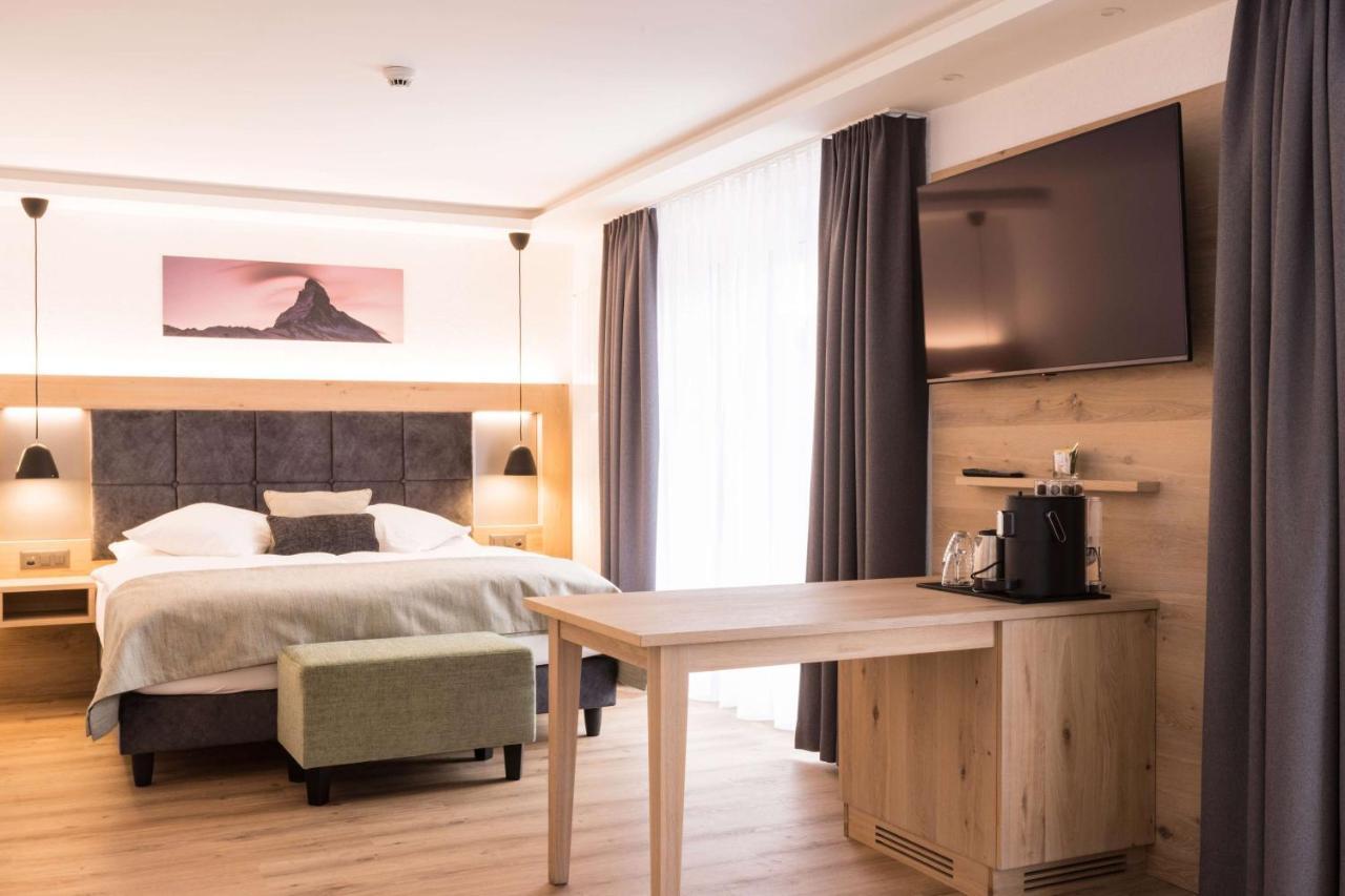 Bristol Hotel