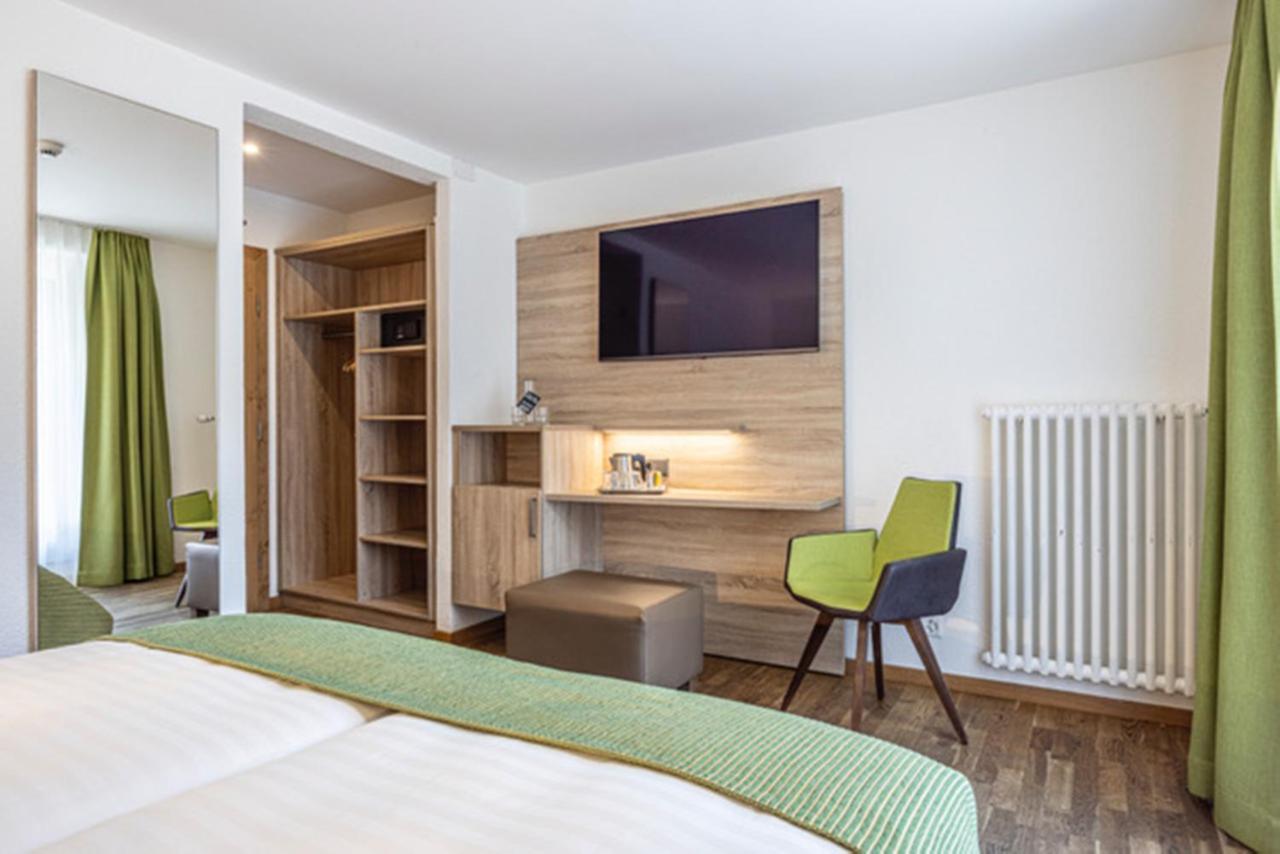 Bristol Hotel 3*