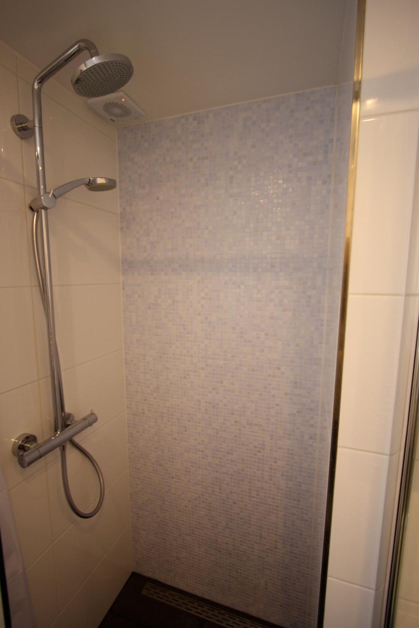 Apartment Central & Elegant Apartments,Partially With Fireplace, By Zermatt Rental