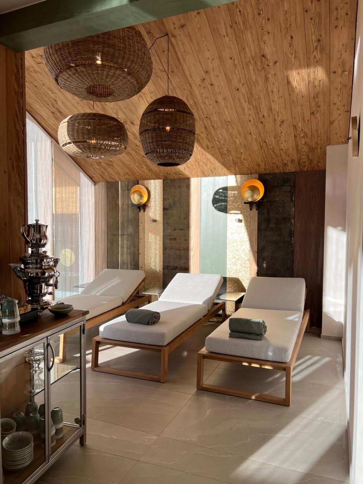 Aparthotel Face D'or