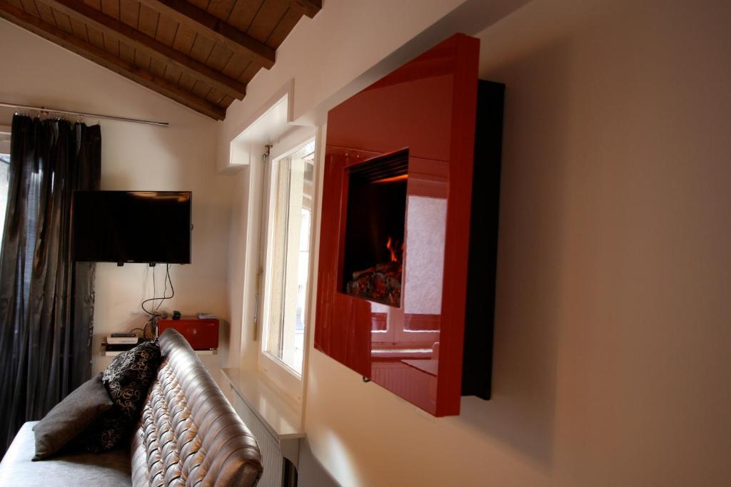Apartment Central & Elegant Apartments,Partially With Fireplace, By Zermatt Rental