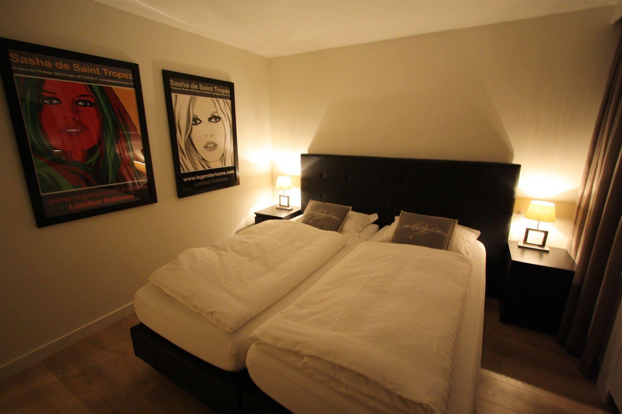 Central & Elegant Apartments,Partially With Fireplace, By Zermatt Rental Apartment