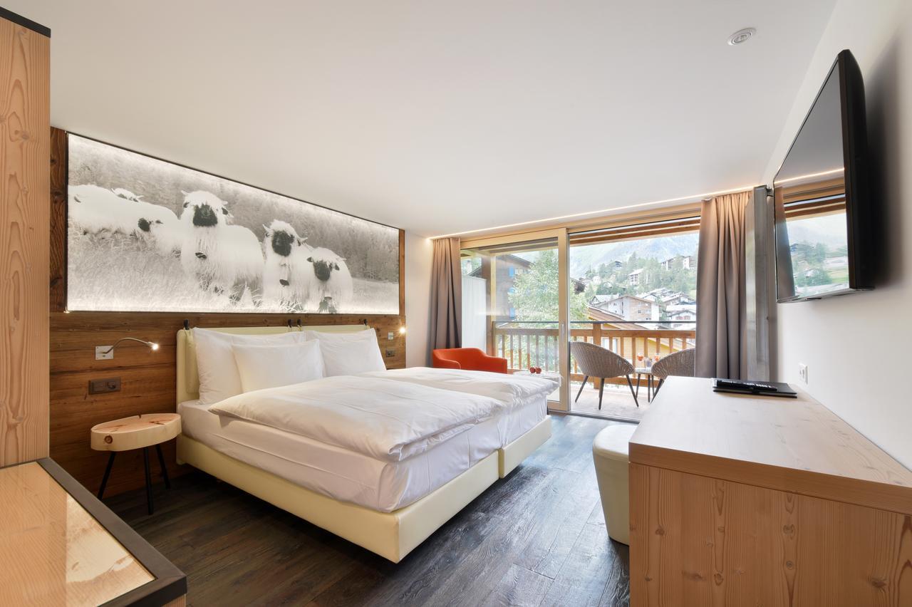 Europe & Hotel Zermatt