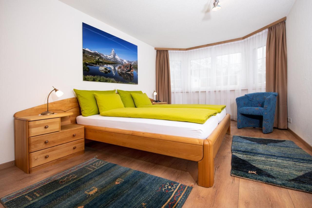 Apartment Aura *