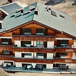 Haus Fleckstein Zermatt Wohnung Karibu