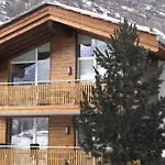 Haus Powder Snow