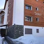 Modern Zermatt Apartment With Matterhorn View