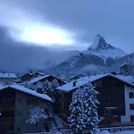 Modern Zermatt Apartment With Matterhorn View