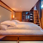 Self Check-In Chalet Rooms