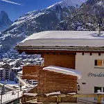 Haus Powder Snow