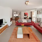 Haus Powder Snow