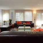 Haus Bor