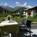 Chalet Fantasia