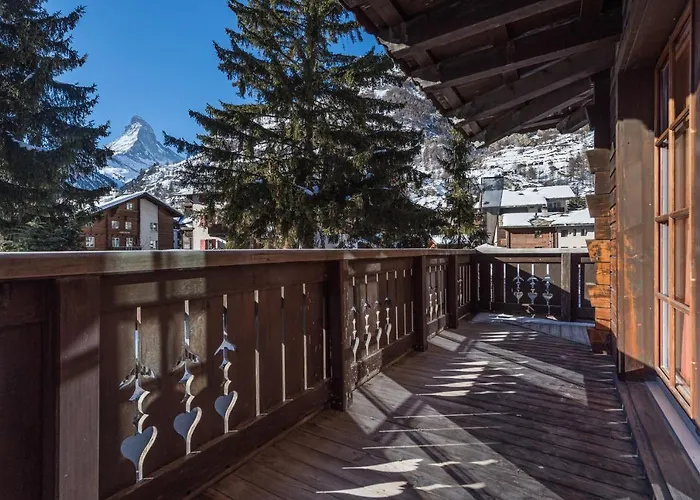 Village Apartment With Matterhorn View