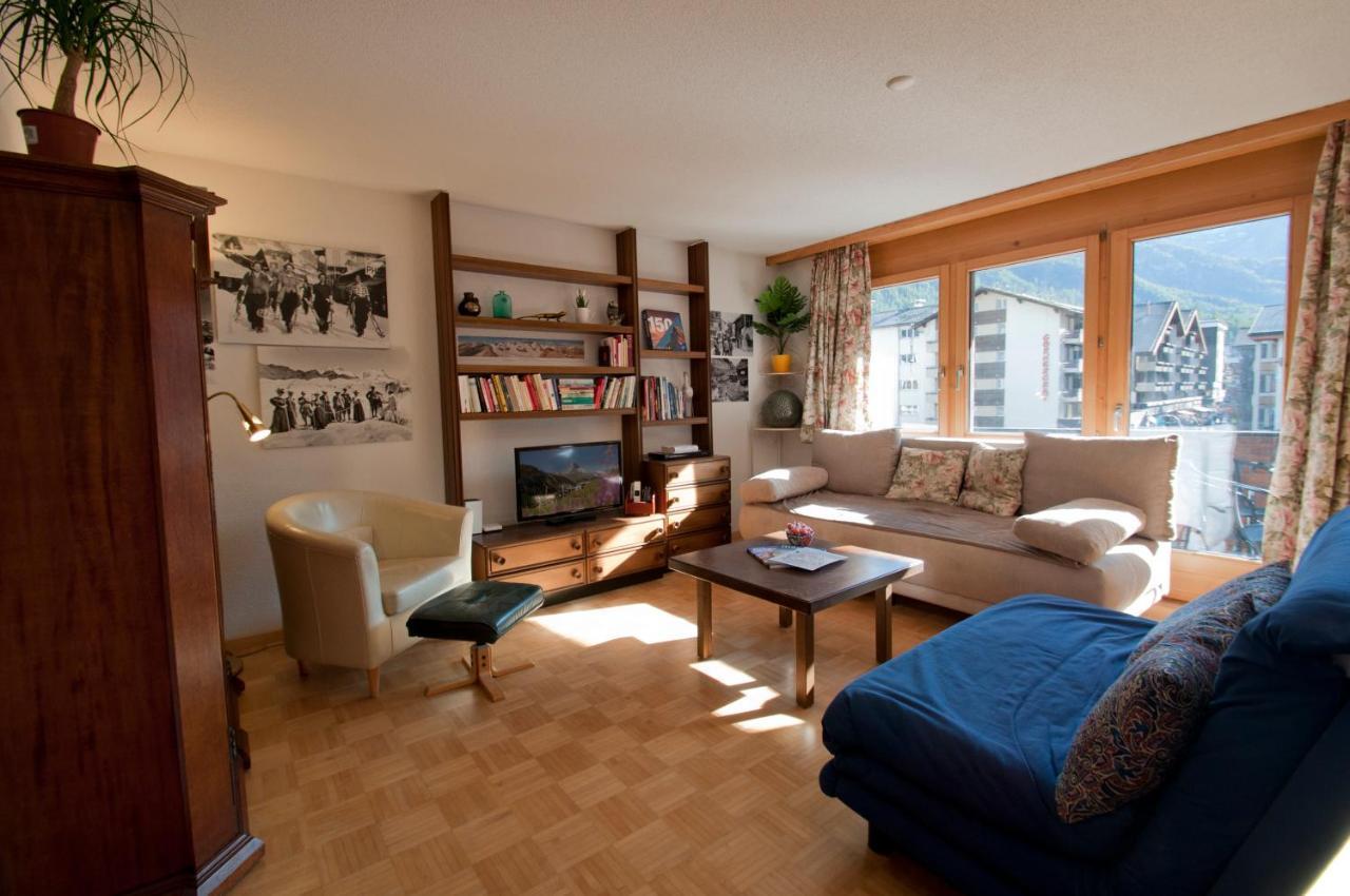 Haus Bahnhofbuffet, Riffelhorn Apartment Zermatt