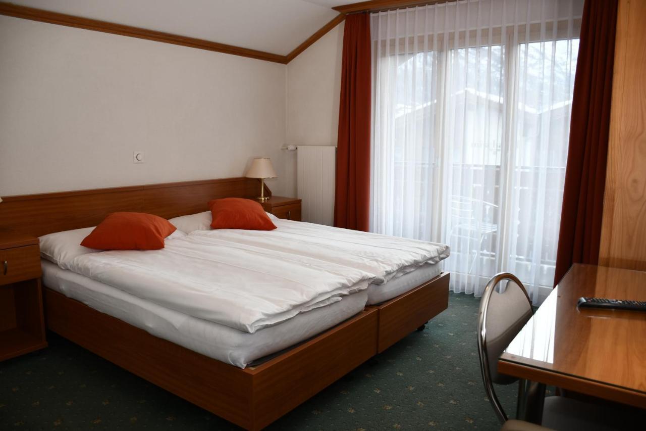 Elite Hotel