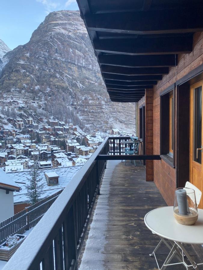 With Beautiful Views In Apartment