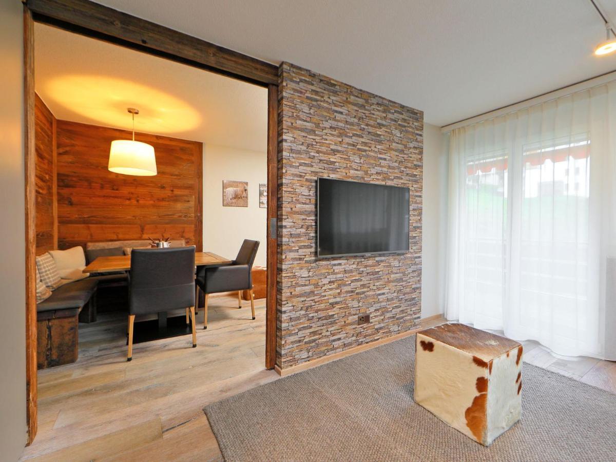 Grillon-3 By Interhome *