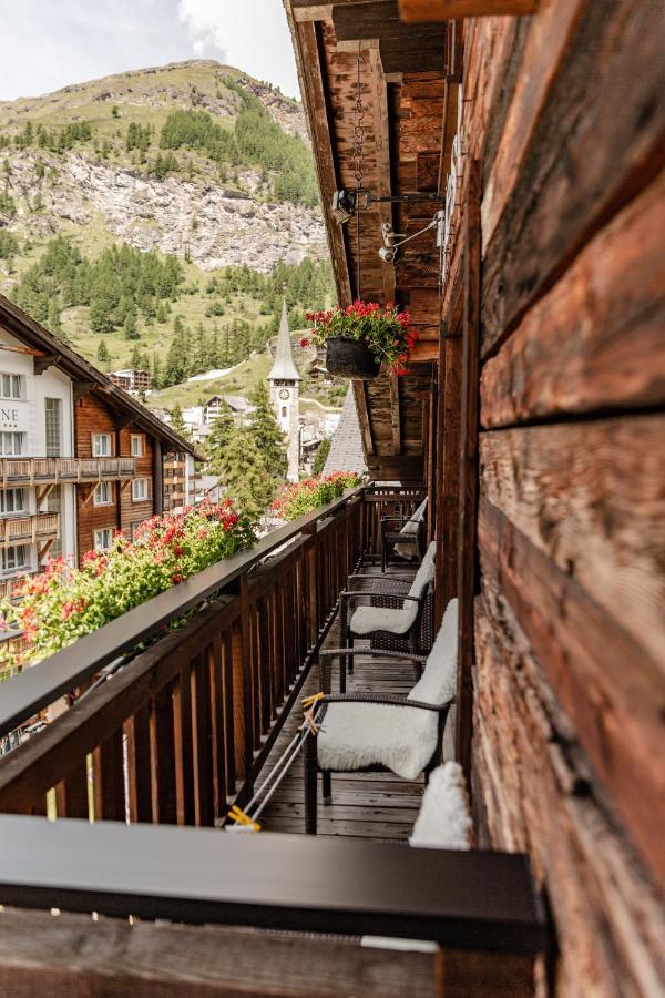 Chesa Valese Hotel 4*