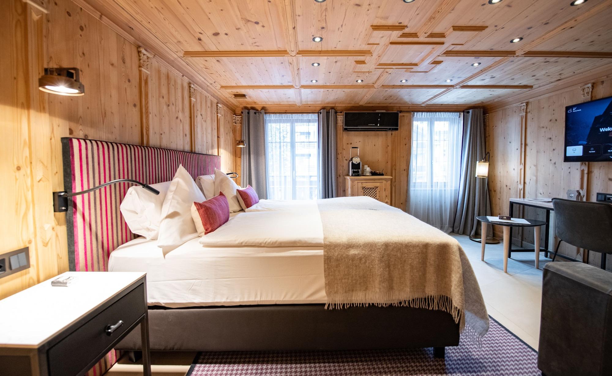 Tradition Julen Hotel 4*