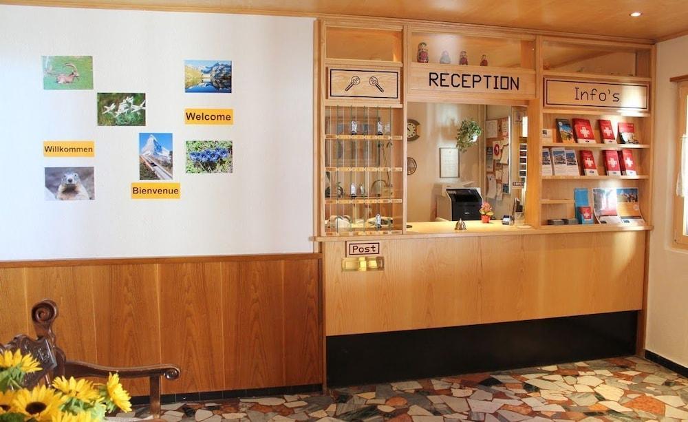 Elite Hotel 3*