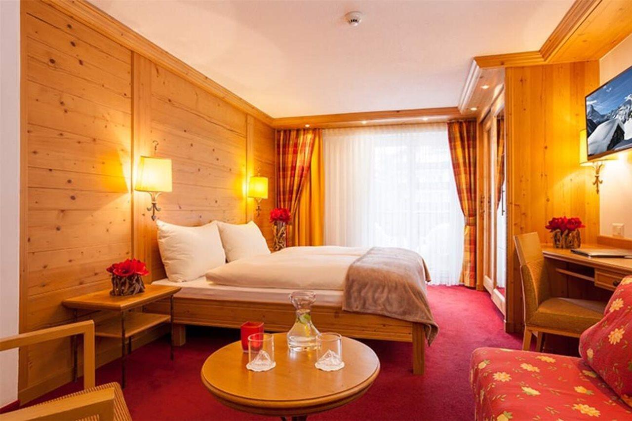 Hotel Holiday Hotel 3*