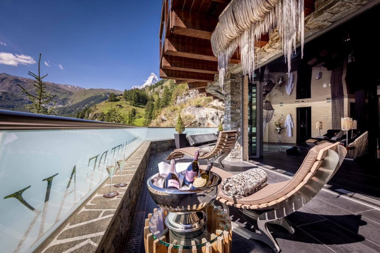 Peak - Your Own Private Luxury - Includes Professional Staff And Catering - Voted World's
