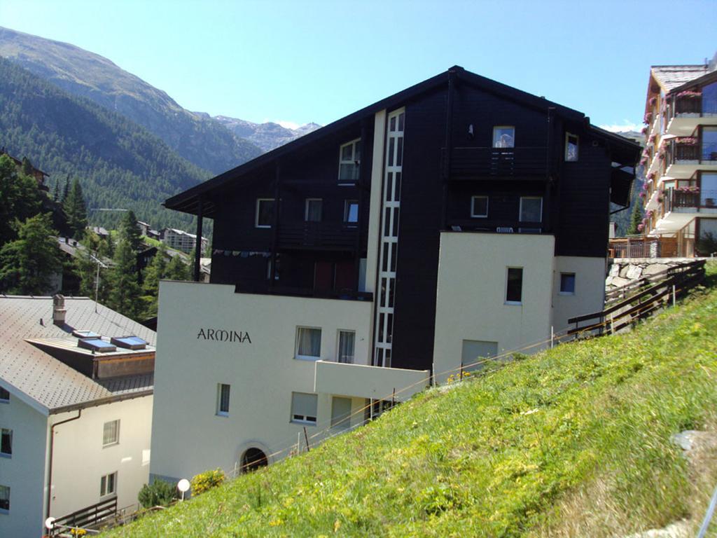 Haus Armina - Edward