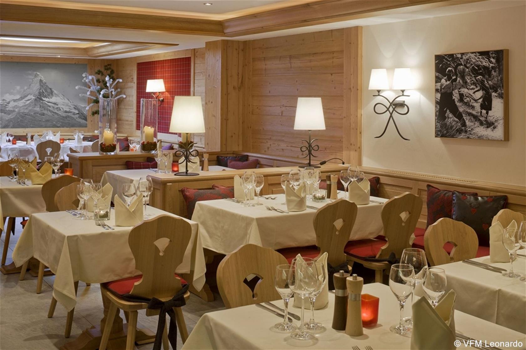 Hotel Holiday 3*