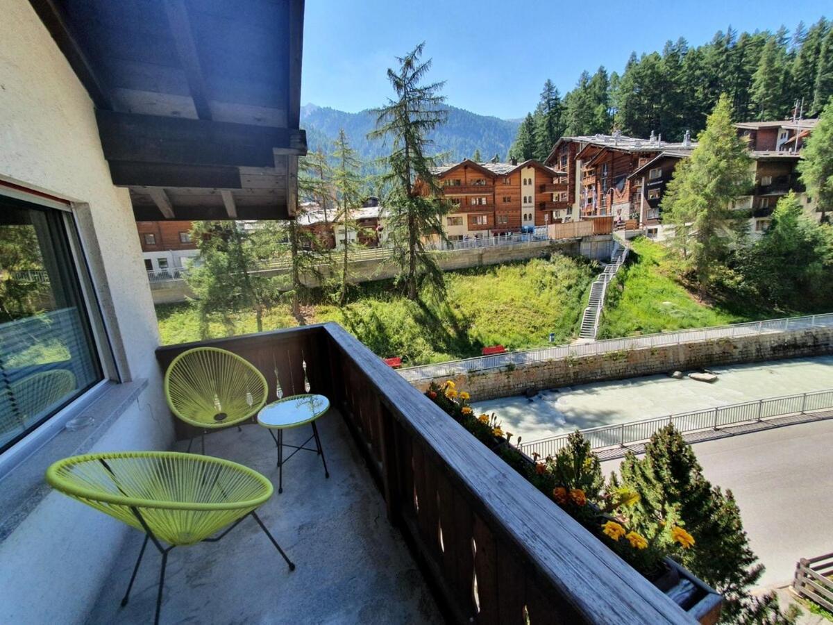 Apartment Eagle With Splendid And Direct View Of The Matterhorn Zermatt