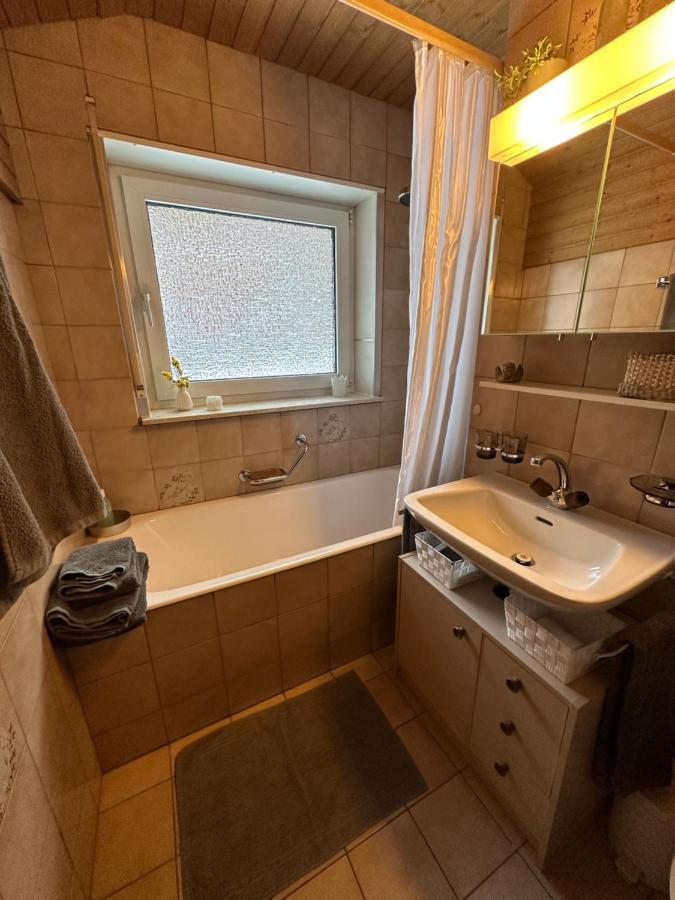 Apartment Dachwohnung Mit Charme Im Haus Luchre, *