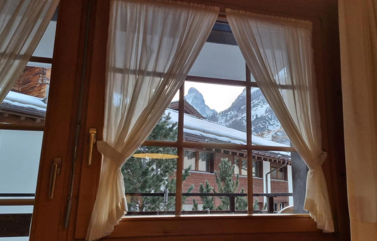 Dent Blanche Apartment