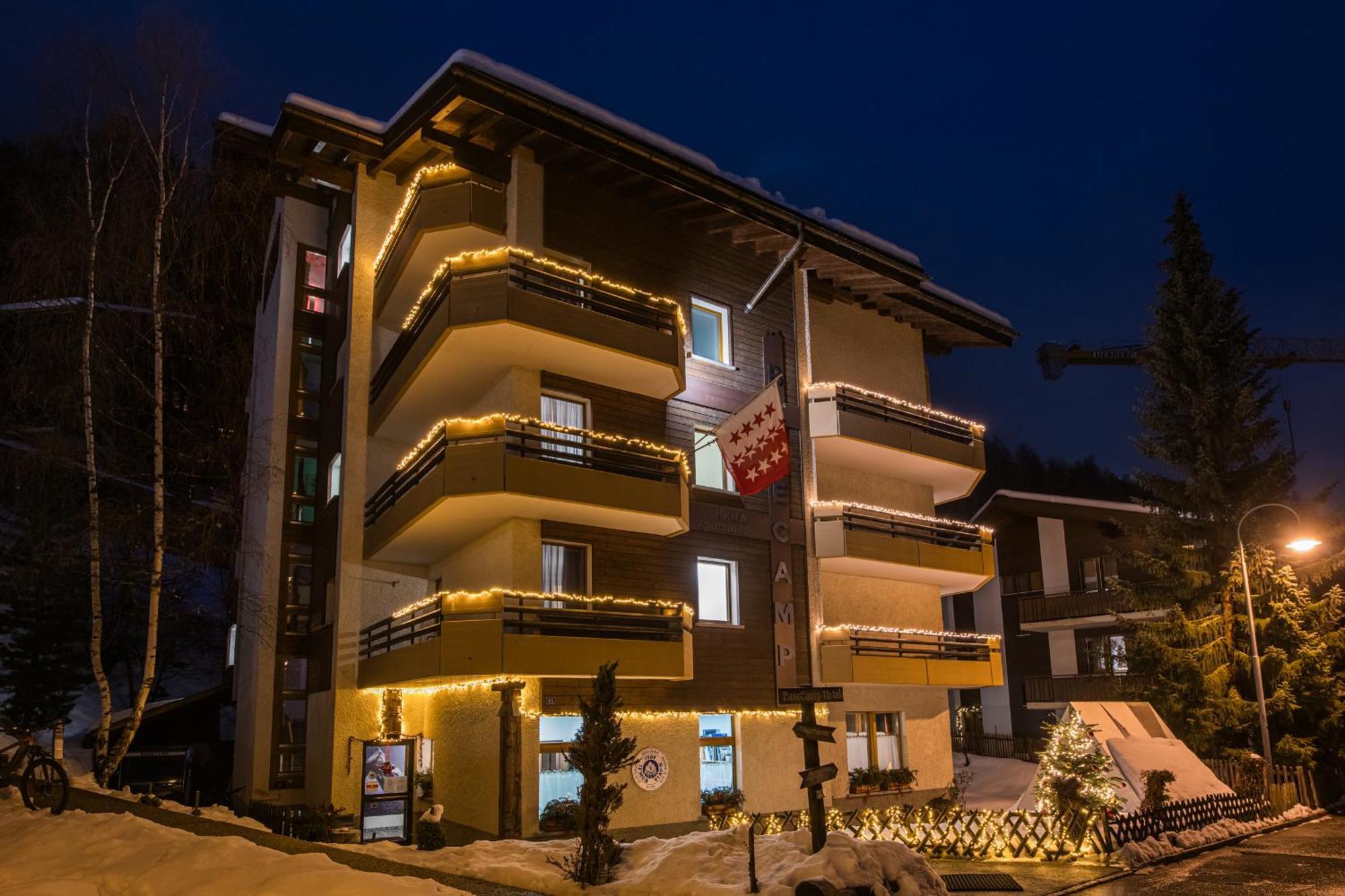 Hotel Basecamp