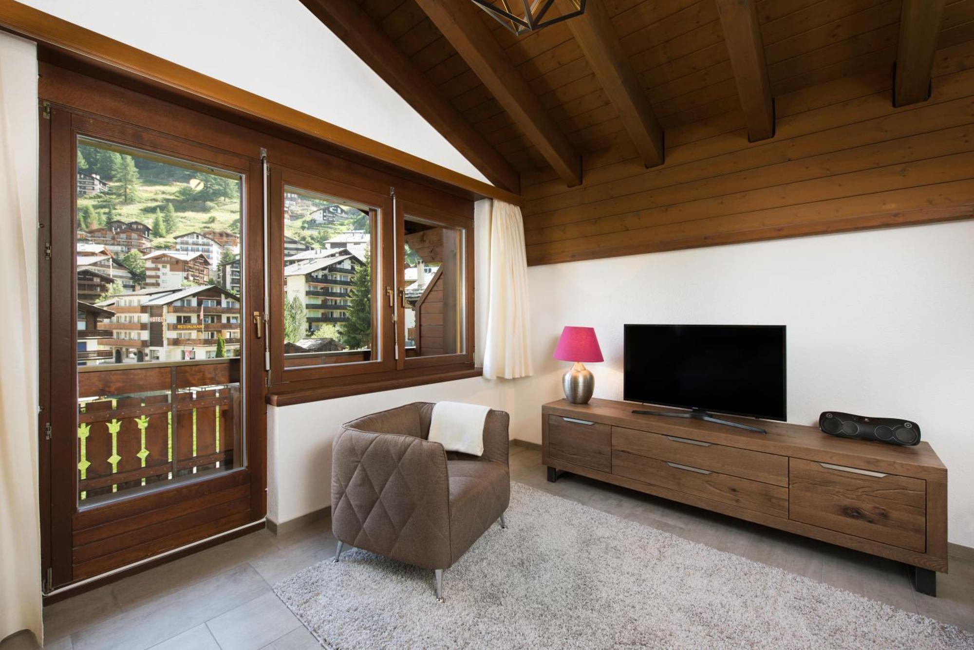 Luxury & By Mountain Exposure Apartment Zermatt