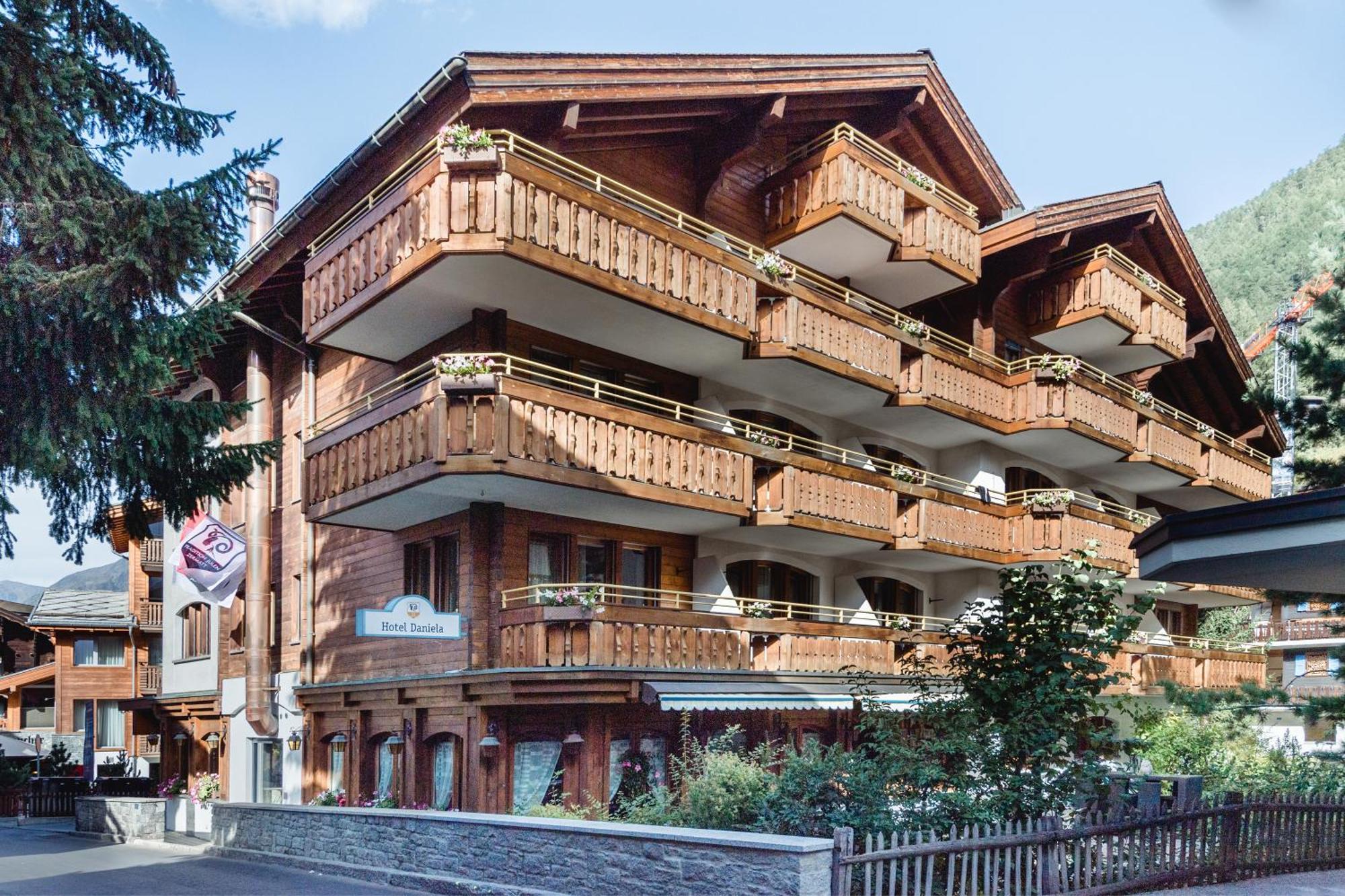 Daniela Hotel 4*