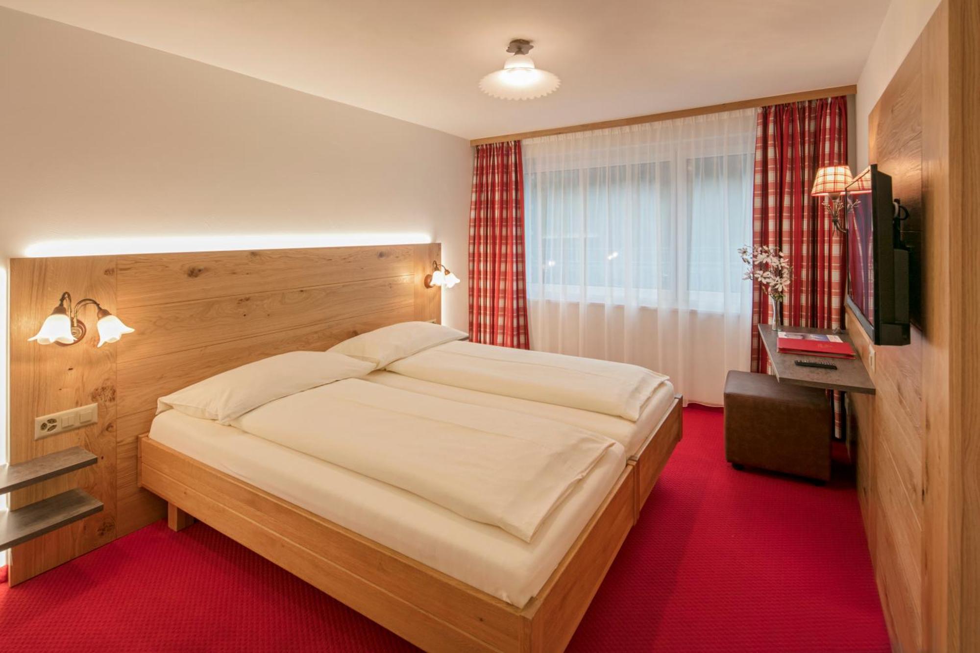 Guest house Annex Antika 2*