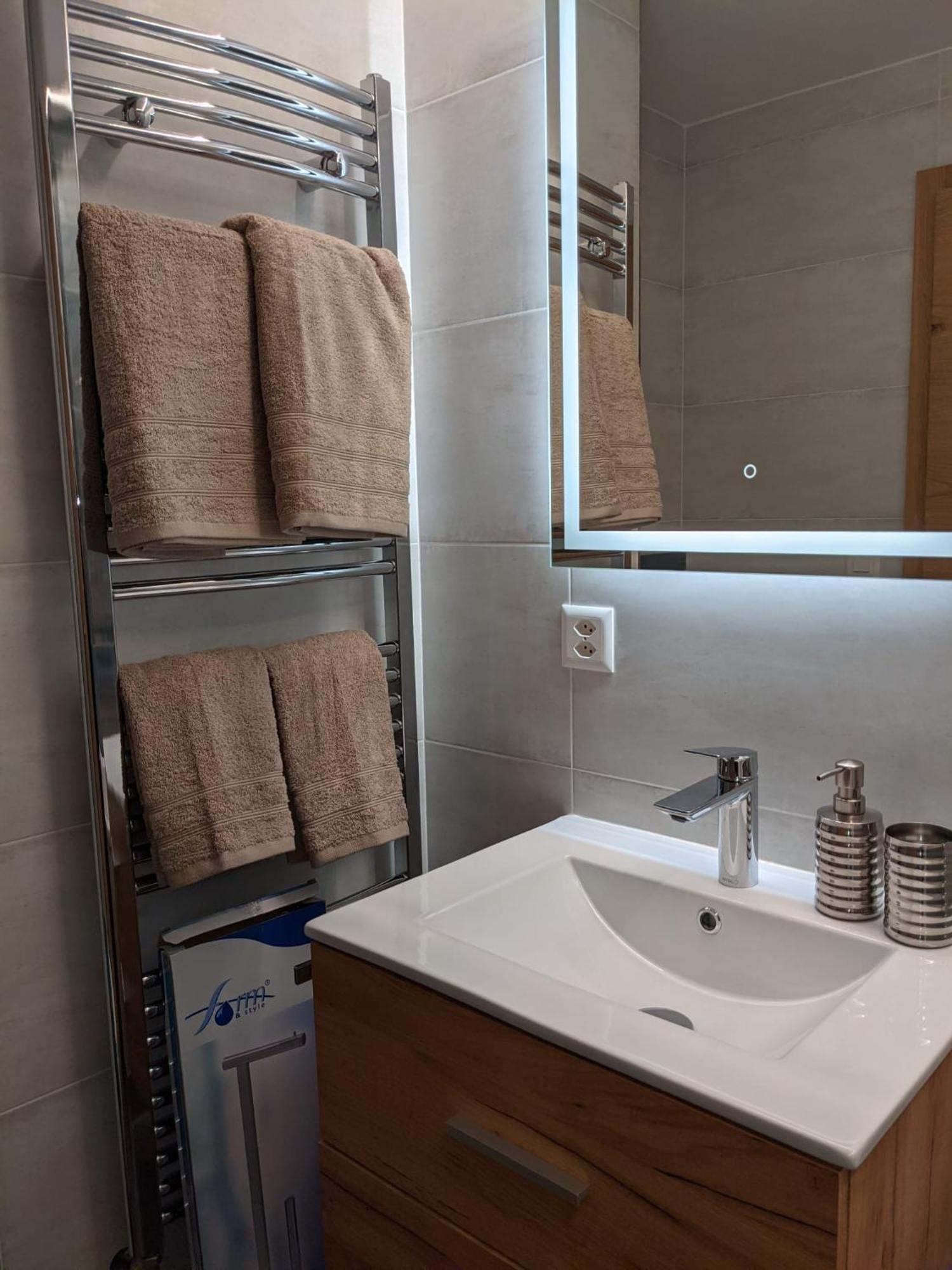 Primavista Apartment