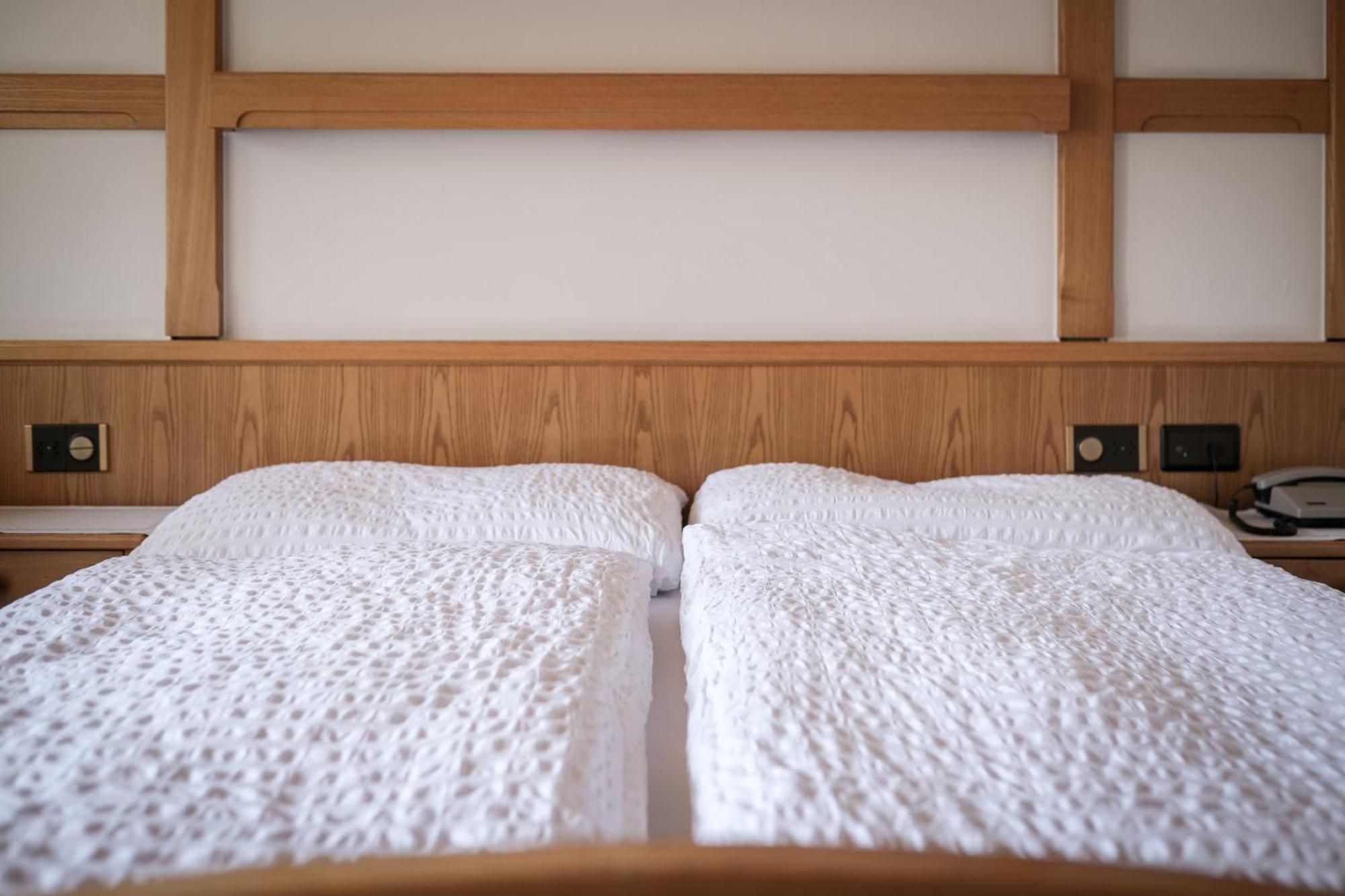 Hotel Parnass 3*