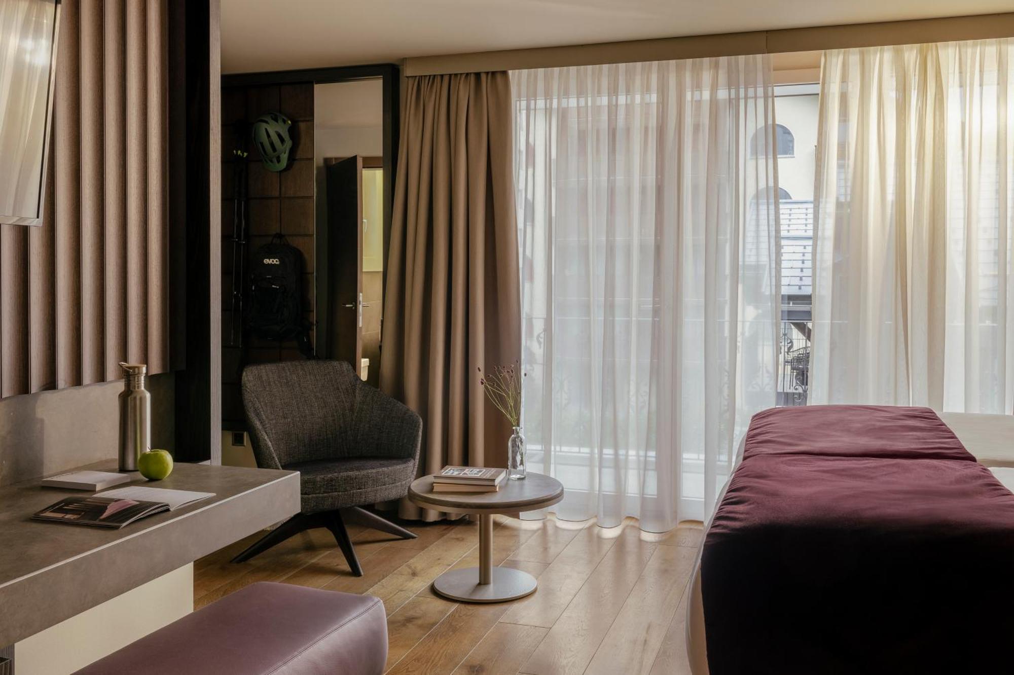 Schloss - Cbd & Adaptogenic And Sport 4* Zermatt