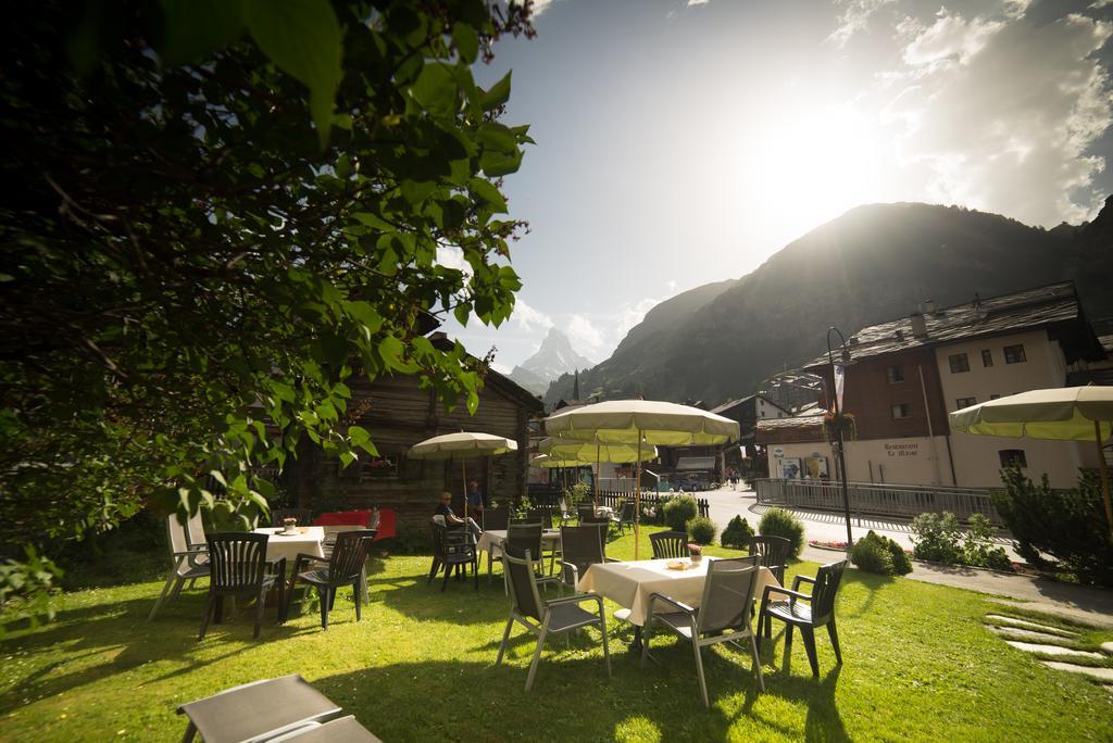 Hotel Parnass 3*