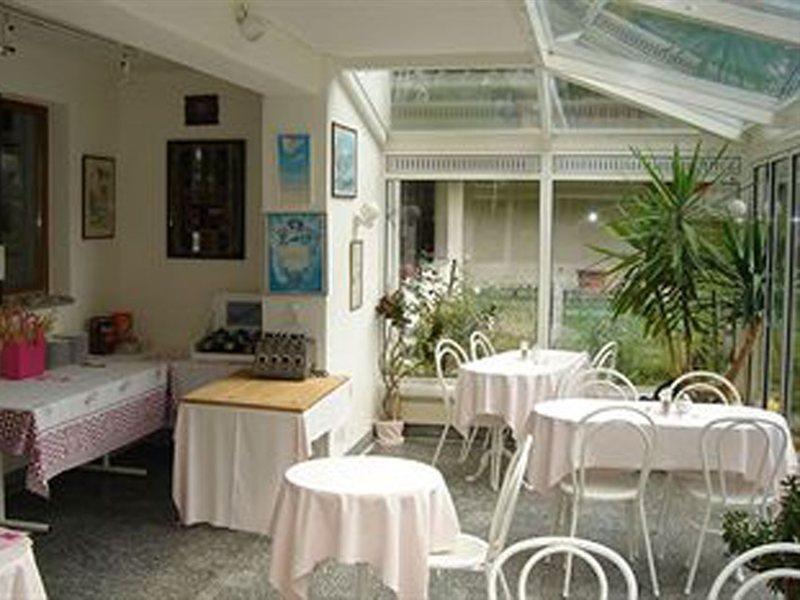 Bed & Breakfast Bijou