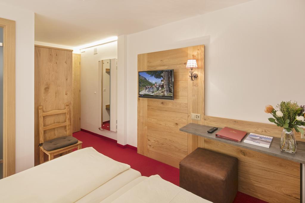 Annex Antika Guest house