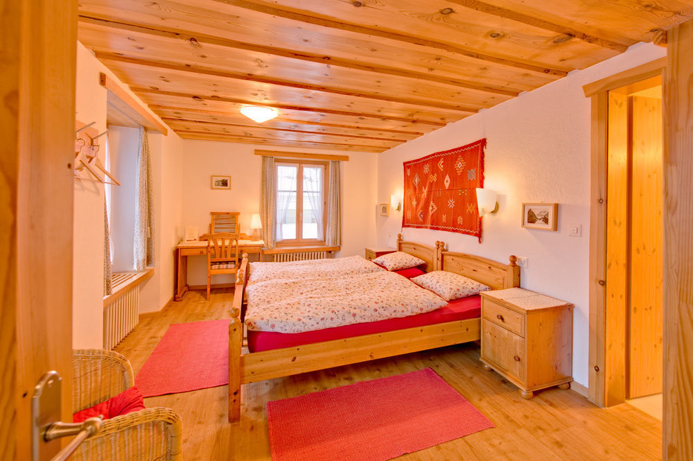 Bahnhof Hotel *