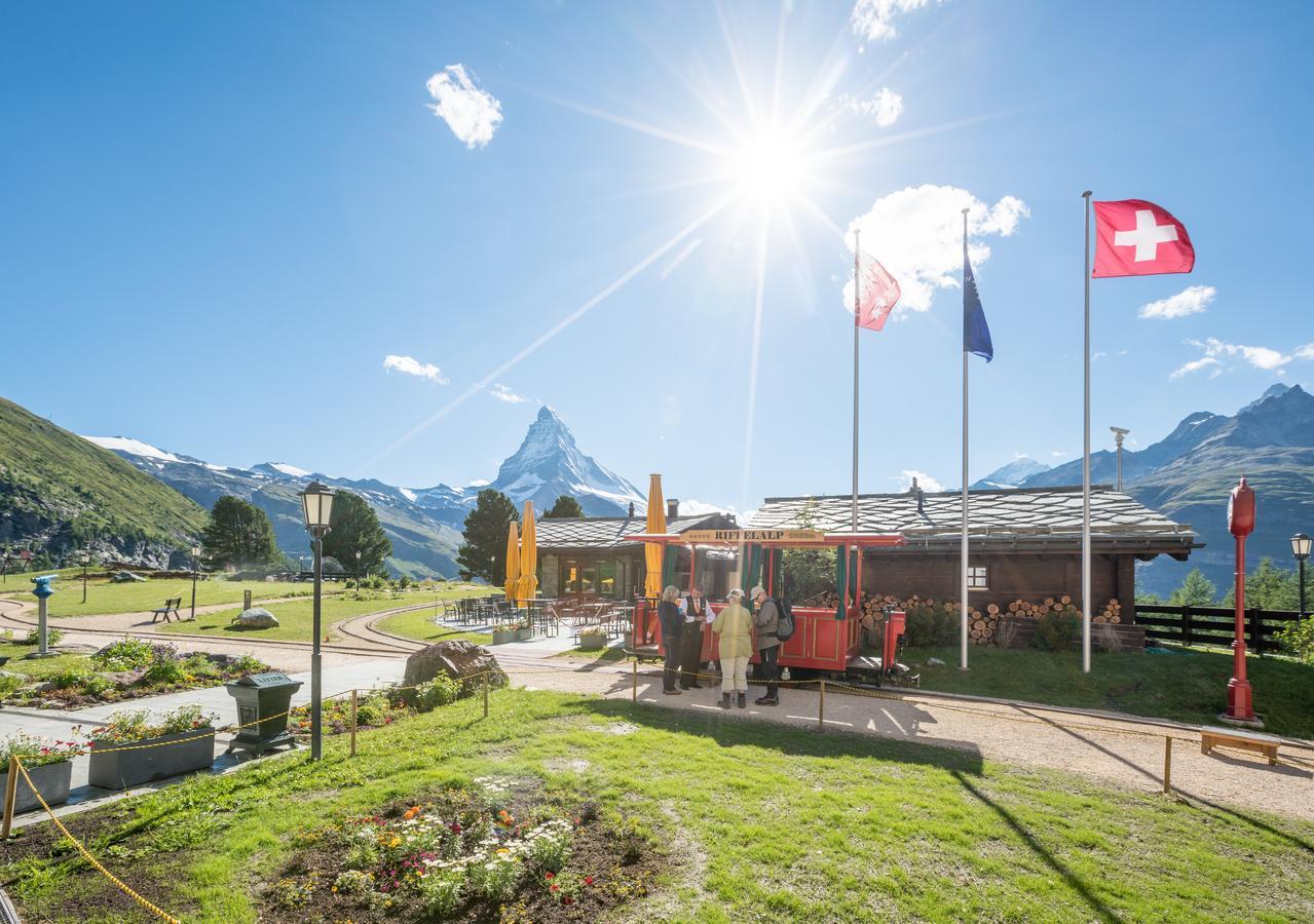 Riffelalp 2222m Hotel 5*