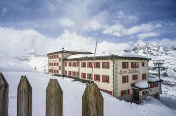 Riffelhaus 1853 4* Zermatt