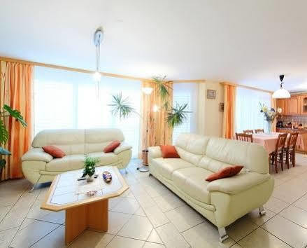 Haus Orta Apartment