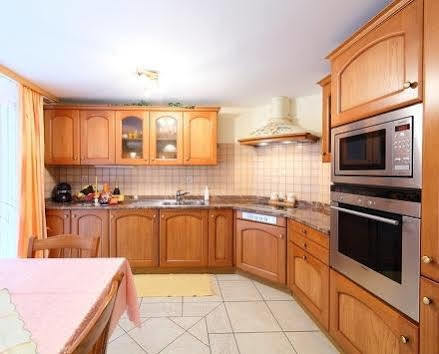Haus Orta Apartment